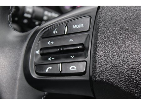 2023 Hyundai i10 i10 Deluxe Plus €17,950 thumbnail