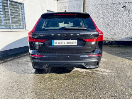 2023 Volvo XC60 T6 RECHARGE PHEV PLUS DARK AWD AUTO 5DR €39,995 thumbnail