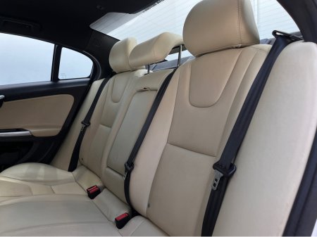 2016 Volvo S60 - thumbnail 27