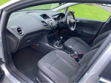 2013 Ford Fiesta 1.25 ZETEC 82PS 5DR ARGENTO €5,950 thumbnail