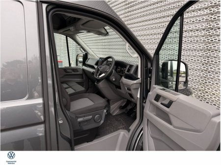 2026 Volkswagen Crafter HIGHLINE 35 MWB HR 177HP M6F €42,995 thumbnail