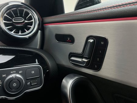 2023 Mercedes-Benz CLA Class 250E AMG LINE PREM PLUS NIGHT ED €37,990 thumbnail