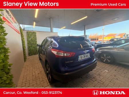 2016 Nissan Qashqai - thumbnail 5