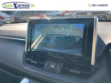 2022 Toyota Rav4 - view 4