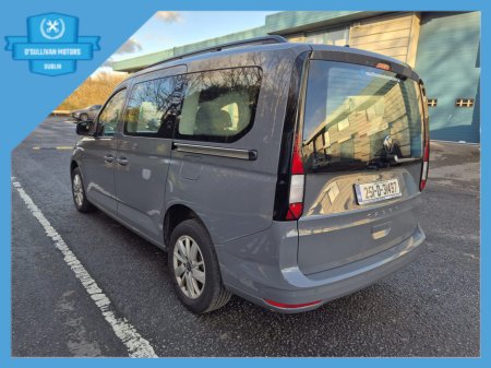 2025 Volkswagen Caddy 2025 / 7 SEATER / 2.0 DIESEL / AUTO €49,999 thumbnail