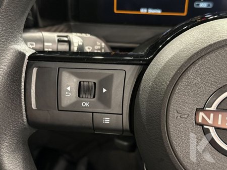 2022 Nissan Note NEW MODEL - HYBRID AUTOMATIC 1.2L E-POWER - PARKING SENSORS - A/C HEATING CONTROLS €17,450 thumbnail