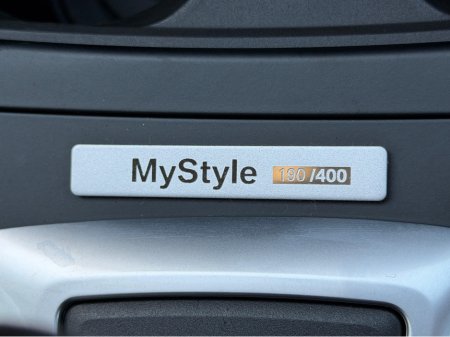 2017 BMW 1 Series - thumbnail 27