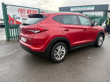 2017 Hyundai Tucson 1.7 EXECUTIVE 5DR €13,950 thumbnail