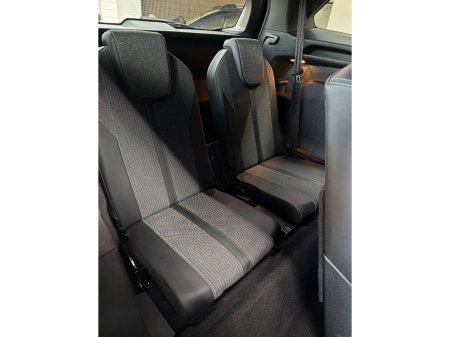2023 Peugeot 5008 - thumbnail 21