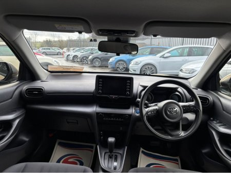 2021 Toyota Yaris Cross Toyota Yaris Cross 1.5 self charging hybrid, €20,900 thumbnail