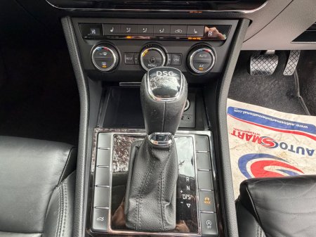 2017 Skoda Superb - thumbnail 10