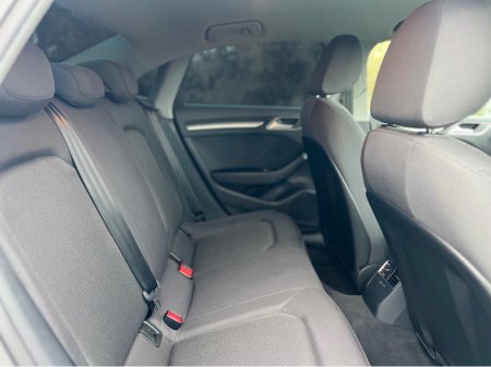 2018 Audi A3 Saloon - thumbnail 5