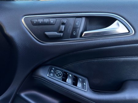 2012 Mercedes-Benz B Class B SERIES SPORT 5DR AUTO €8,750 thumbnail