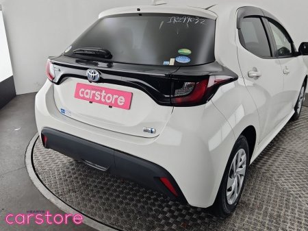 2020 Toyota Yaris 1.5 Hybrid 5Dr Auto €16,880 thumbnail