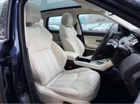 2017 Land Rover Range Rover Evoque PANORAMIC ROOF..CREAM LEATHER..2 KEYS €23,950 thumbnail