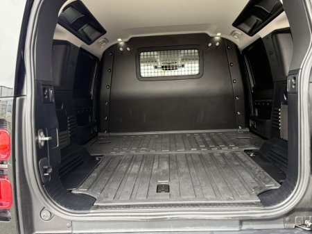 2021 Land Rover Defender - thumbnail 19