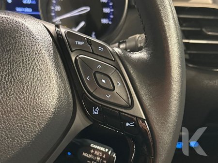 2020 Toyota C-HR - thumbnail 21