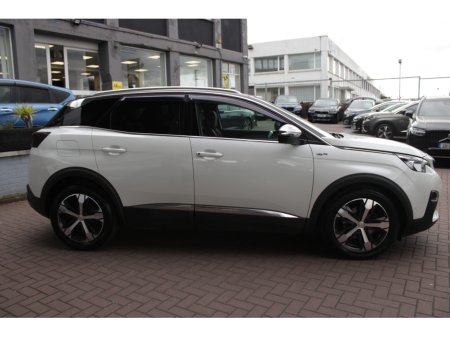 2017 Peugeot 3008 - photo 3