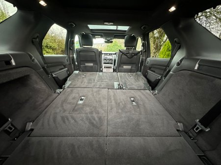 2018 Land Rover Discovery 3.0 TDV6 HSE LUX 7 Seat €37,950 thumbnail