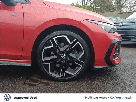 2024 Volkswagen Golf GOLF R-LINE 2.0TDI 150HP (EXTRAS) €41,950 thumbnail