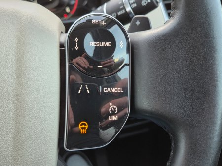 2020 Land Rover Discovery - thumbnail 17