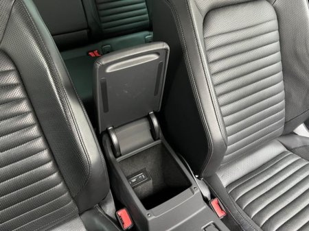 2020 Volkswagen Passat - thumbnail 38