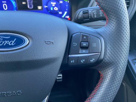 2024 Ford Kuga ST-LINE 5DR 2.5 PHEV 225 S thumbnail