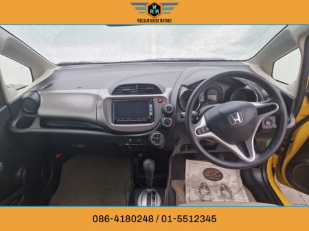 2012 Honda Fit 1.3PETROL AUTO €7,495 thumbnail