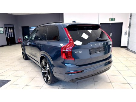 2023 Volvo XC90 ULTIMATE T8 RECHARGE AWD €65,500 thumbnail