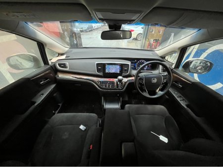 2018 Honda Odyssey €22950! 2018 HONDA ODYSSEY 7 SEATER AUTOMATIC HYBRID SENSING 2.0 AUTOMATIC / CRUISE CONTROL / REVERSE CAMERA / AUTOMATIC DOORS / ELECTRIC SEATS €22,950 thumbnail