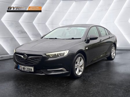 2017 Vauxhall Insignia 1.6 Design NAV Turbo D 5DR Auto €10,495 thumbnail