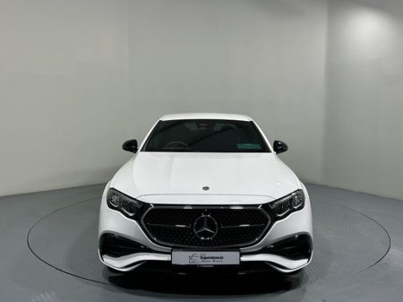 2025 Mercedes-Benz E Class - thumbnail 2