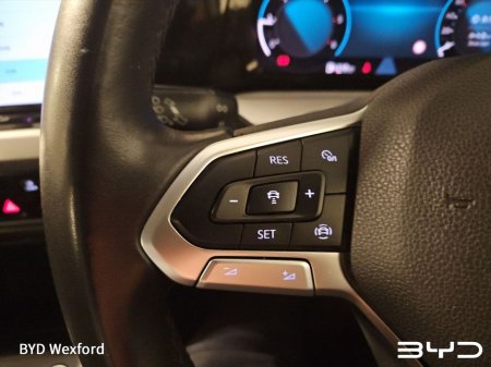 2021 Volkswagen Golf 2.0 TDI 115HP Life €21,975 thumbnail