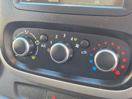 2021 Renault Trafic - thumbnail 25