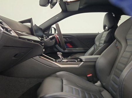 2025 BMW M2 - thumbnail 7