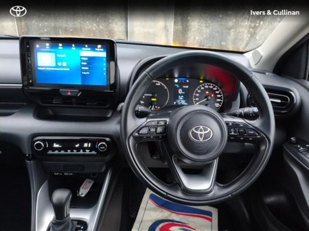 2024 Toyota Yaris Yaris Hybrid 115 Luna €25,750 thumbnail