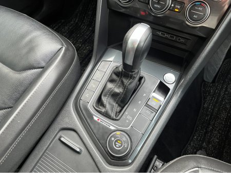 2020 Volkswagen Tiguan - thumbnail 20