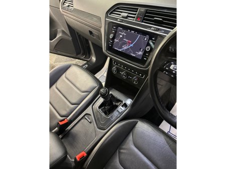 2020 Volkswagen Tiguan - thumbnail 10