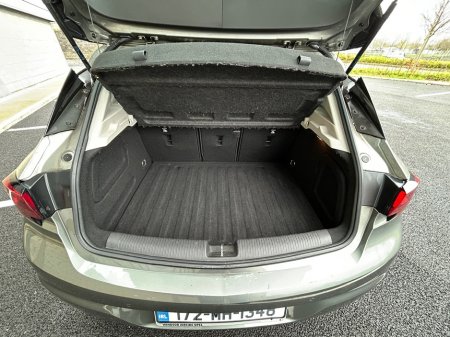 2017 Opel Astra - thumbnail 10