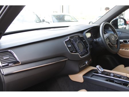 2023 Volvo XC90 - thumbnail 24