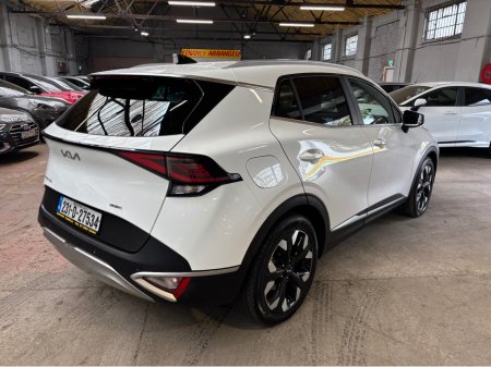 2023 Kia Sportage - thumbnail 2