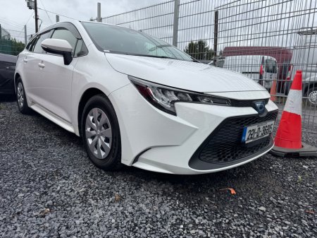 2022 Toyota Corolla 1.8 Hybrid Luna Hatchback €22,500