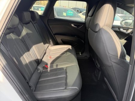 2024 Audi Q4 e-tron - thumbnail 27