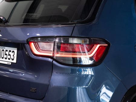 2025 Jeep Compass - thumbnail 9