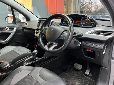 2019 Peugeot 2008 €15950! 2019 PEUGEOT 2008 1.2 AUTOMATIC / REVERSE CAMERA / HEATED SEATS €15,950 thumbnail