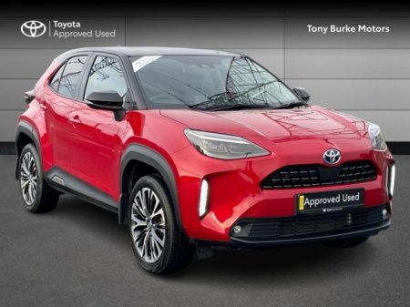 2022 Toyota Yaris Cross - SOL - BiTone - 1.5 Hybrid - Automatic - 1 Previous Owner - EUR 190 Tax // Remote Central Locking // Front Electric Windows // Rear Electric Windows // Electric Mirrors // Heated Mirrors