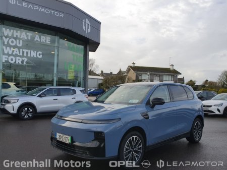 2026 Leapmotor B10 B10 Design €32,500 thumbnail