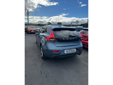 2014 Volvo V40 1.6 T4 180PS R-DESIGN POWERSHIFT DCT €10,950 thumbnail