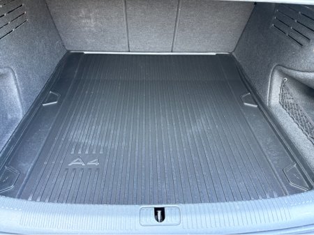 2018 Audi A4 - thumbnail 12