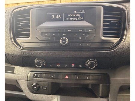 2022 Opel Vivaro Long Wheel Base €17,032 thumbnail